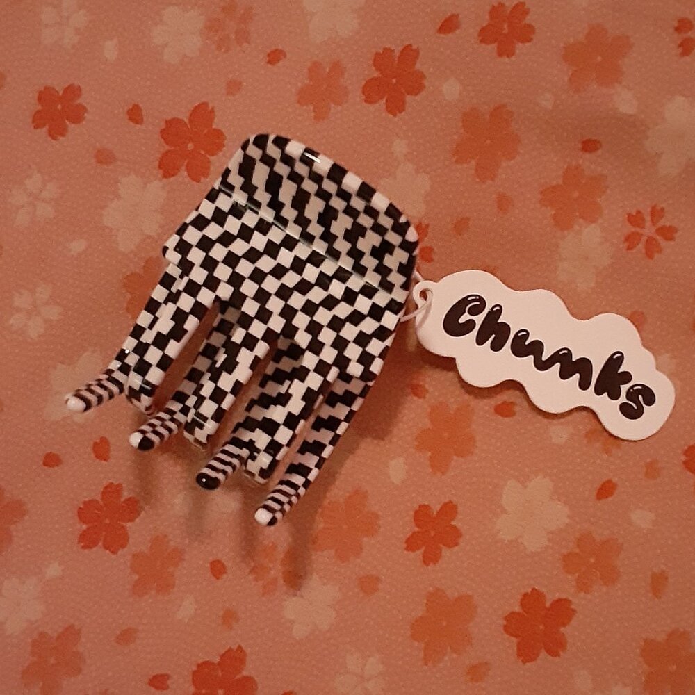 Chunks ursa hair claw